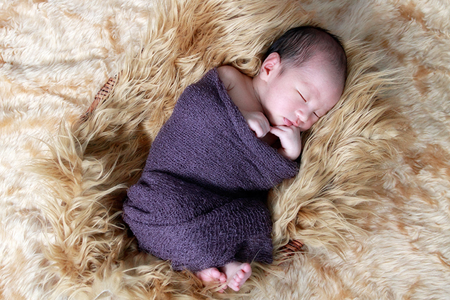 Daniel’s Newborn Photography with Cottony Photography